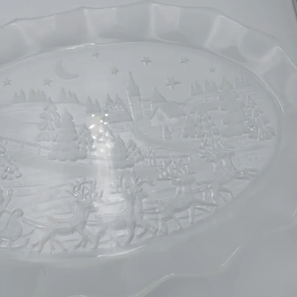 Mikasa Santa‎ And Reindeers Oval Serving Dish Platter Frosted Glass